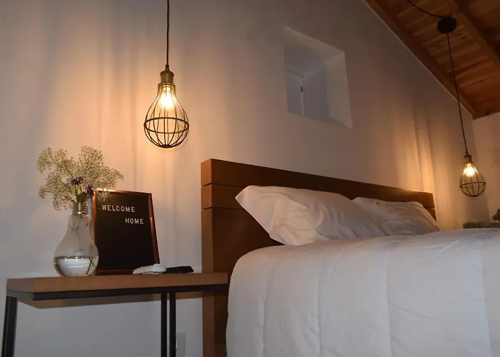 Casas Da Ribeira