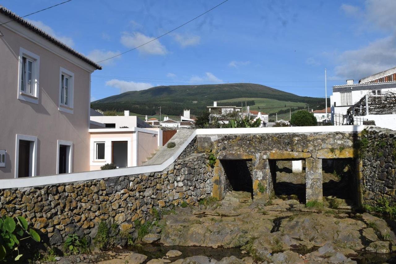 Casas Da Ribeira Holiday home *